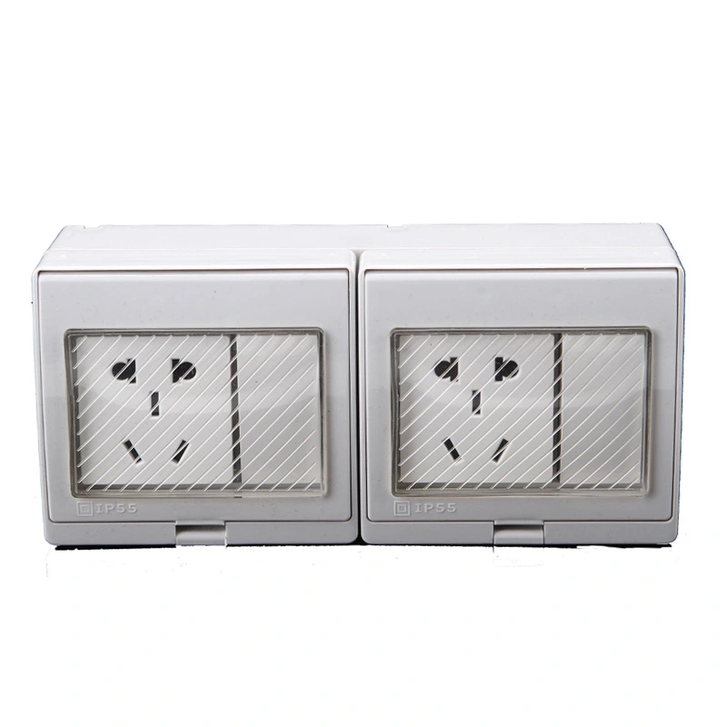 IP55 Series 5 Pin Multifunction Socket bango tare da Sauyawa don Gida